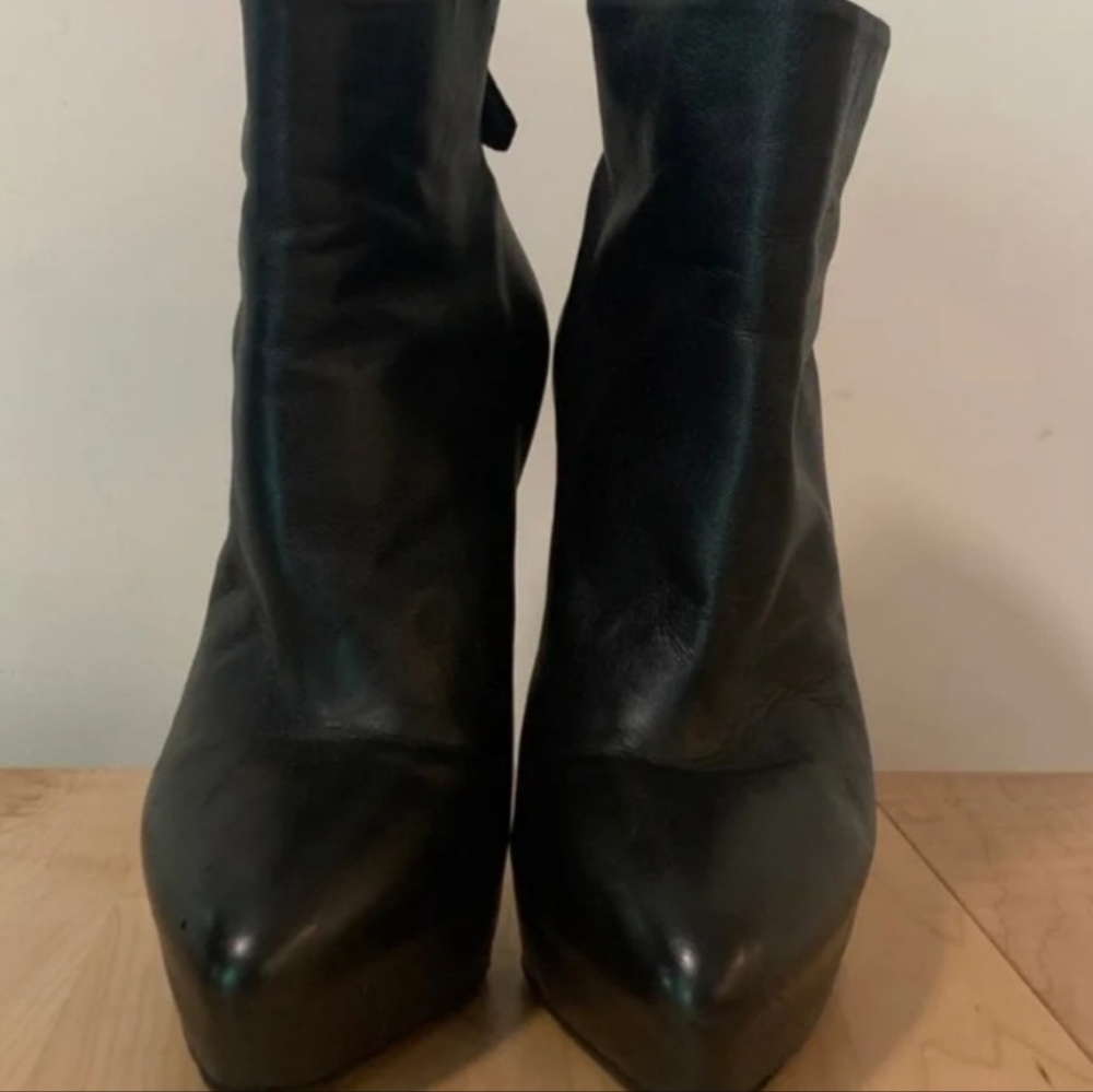 Brian Atwood Black Leather Platform Booties SZ 10 - Picture 2 of 5